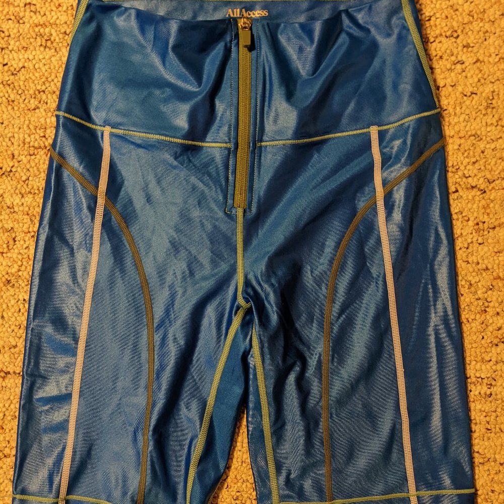 Biker Shorts with Zipper